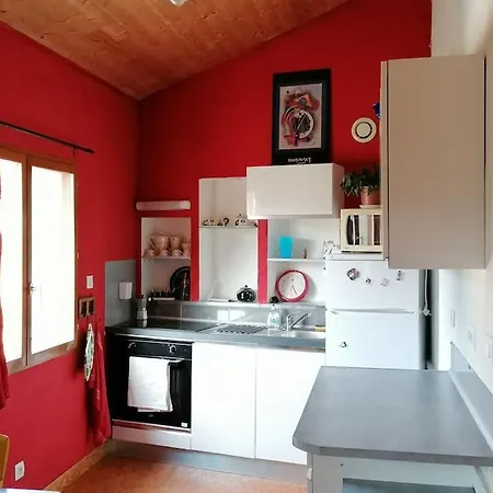 Grand Avec Vu Sur Château