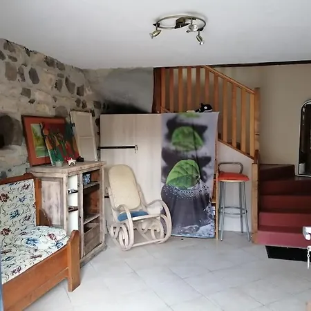 Grand Avec Vu Sur Chateau *